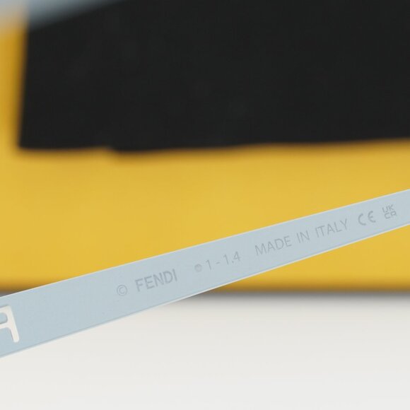 Fendi FE40138U 85V Cat Eye Sunglasses - Light Blue main image 8